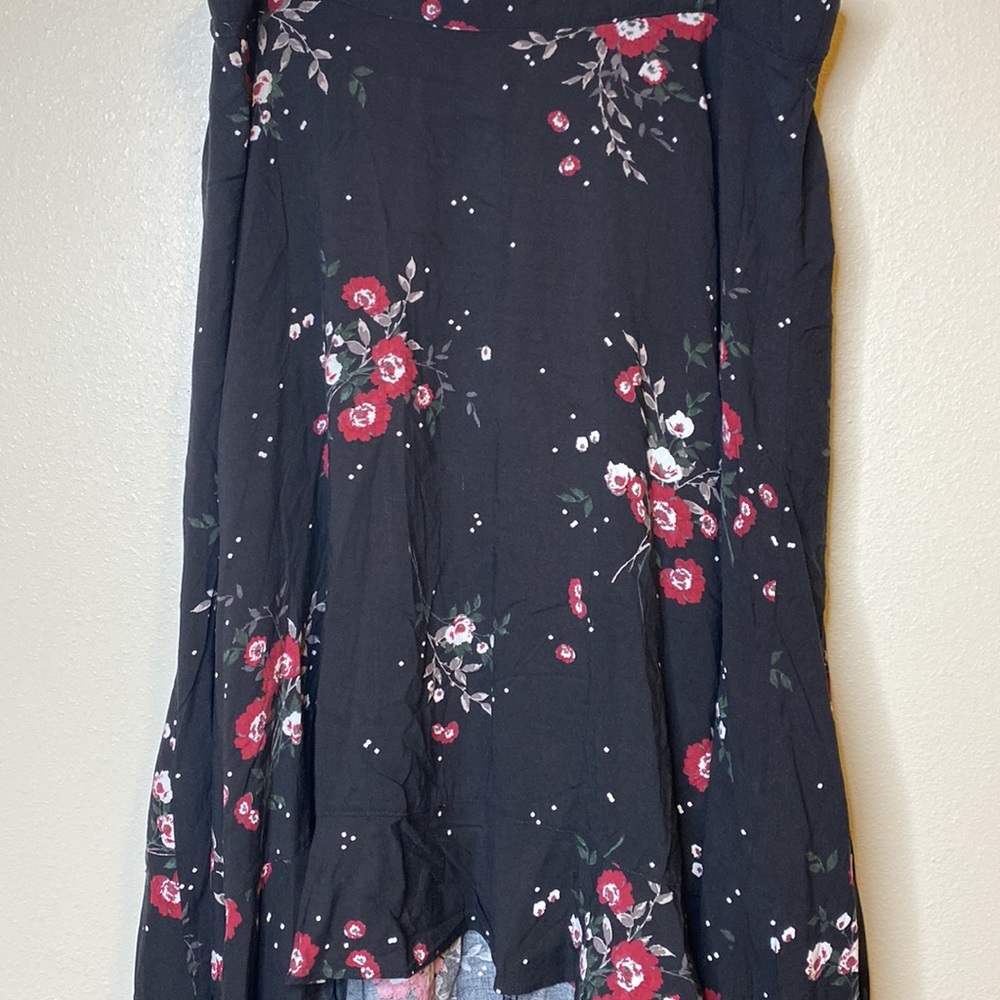 Torrid Floral Hi Low Skirt Sz 2X - Picture 2 of 4